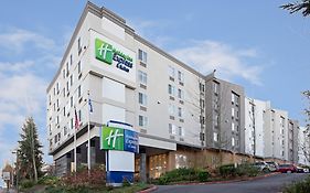 Holiday Inn Express & Suites Seattle